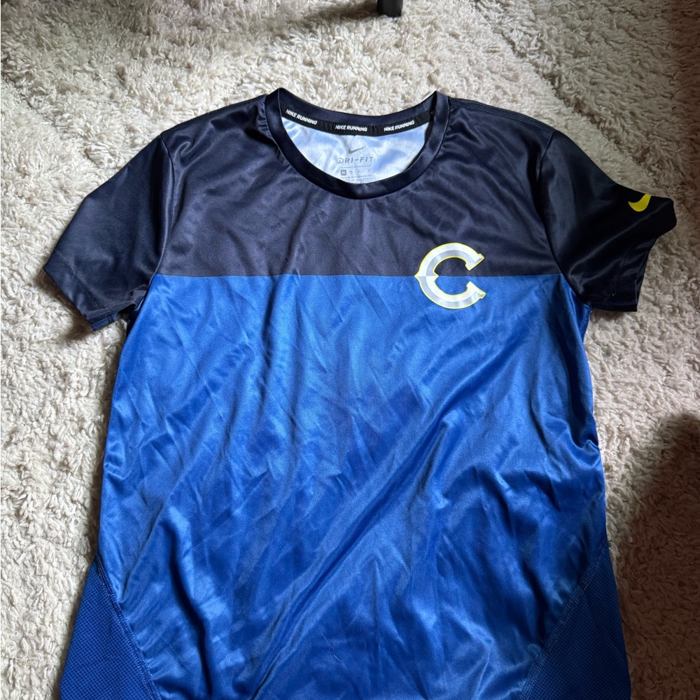 Nike Chicago Marathon running top